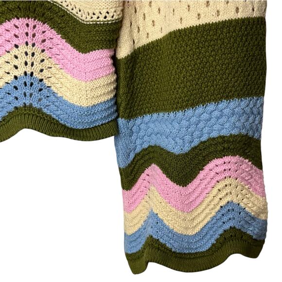 Jessica Simpson Sweater Sz XS Multicolor Striped Knit Retro Bell Sleeve Pullover - Picture 4 of 8